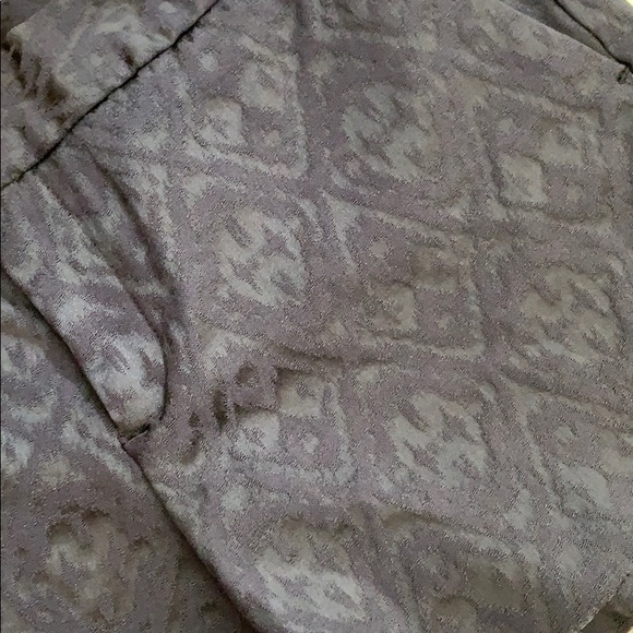 Banana Republic Navy Tribal Print Shorts - Picture 3 of 4